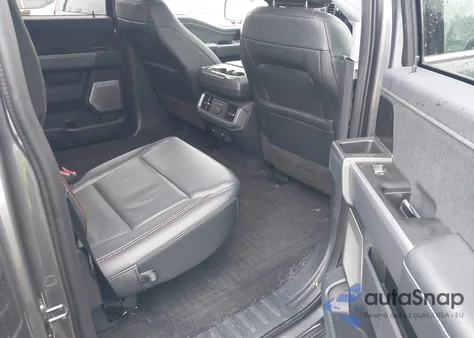 2022 Ford F-150 Lariat из США, поврежденный, VIN 1FTFW1ED4NFA15129